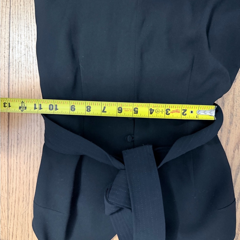 Aritzia Little Moon Petunia Jumpsuit Women's Black Size 4 Classic open back - Picture 10 of 13